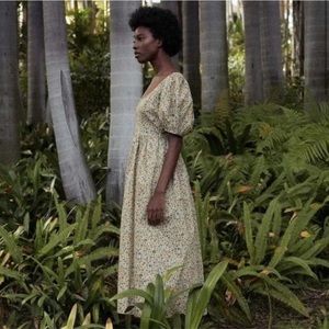 SOLD-Doen Abrielle Dress Size small Poppy Bell Floral